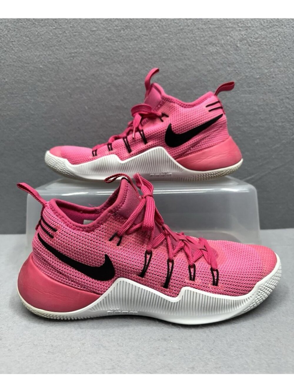 Nike Zoom Hypershift Women 8.5 Think Pink Kay Yow Basketball Sneakers 844369-606